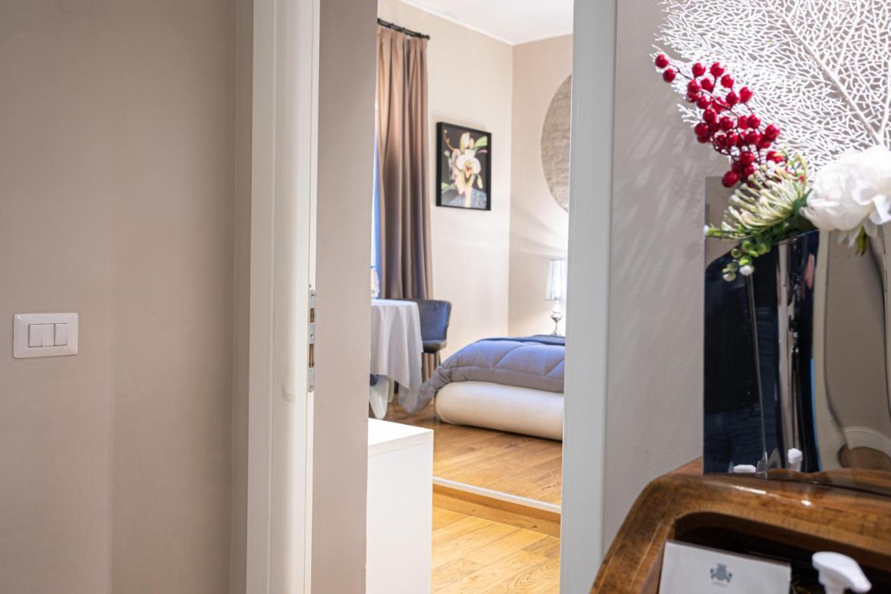 רומא Cardilli Luxury Rooms מראה חיצוני תמונה