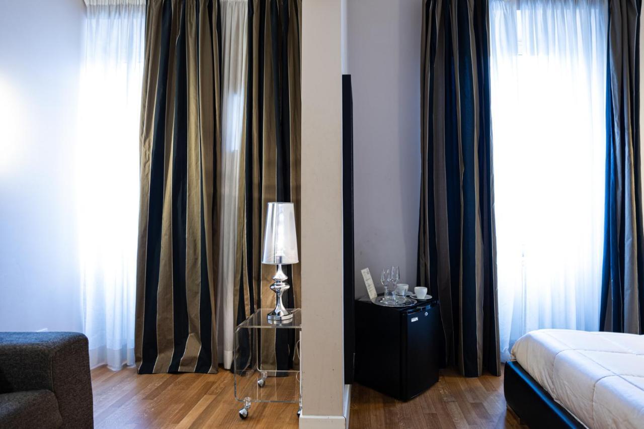 רומא Cardilli Luxury Rooms מראה חיצוני תמונה