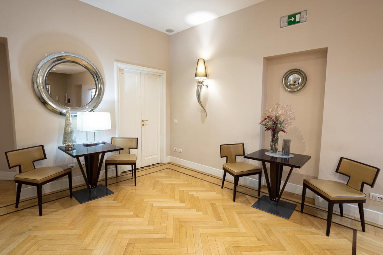 רומא Cardilli Luxury Rooms מראה חיצוני תמונה