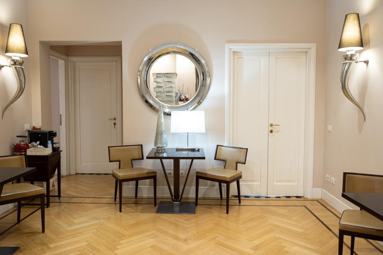 רומא Cardilli Luxury Rooms מראה חיצוני תמונה